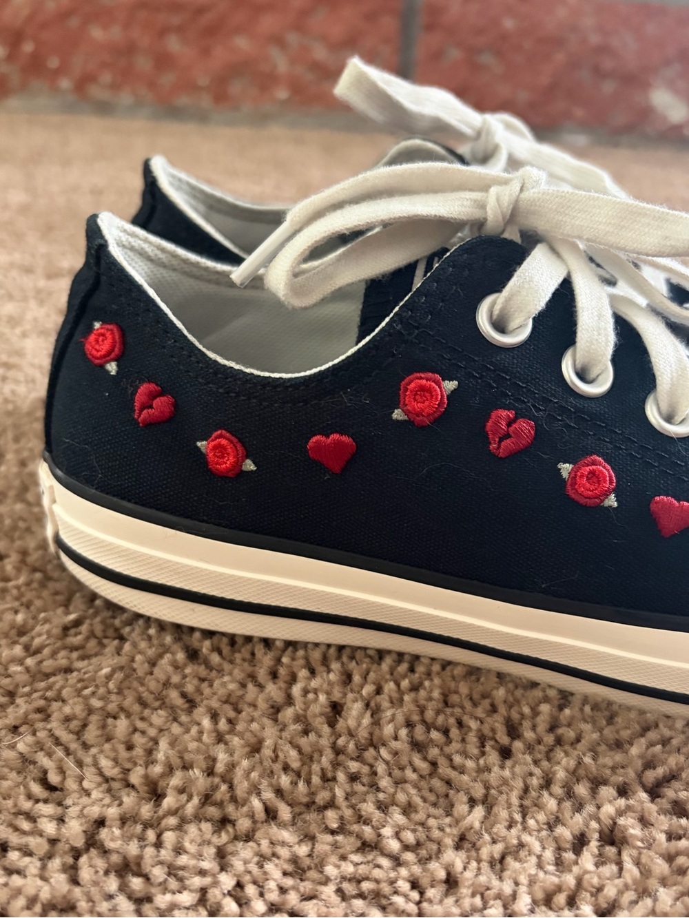 Converse Black Canvas Low-Top Sneakers with Red Heart Embroidery - Picture 4 of 13